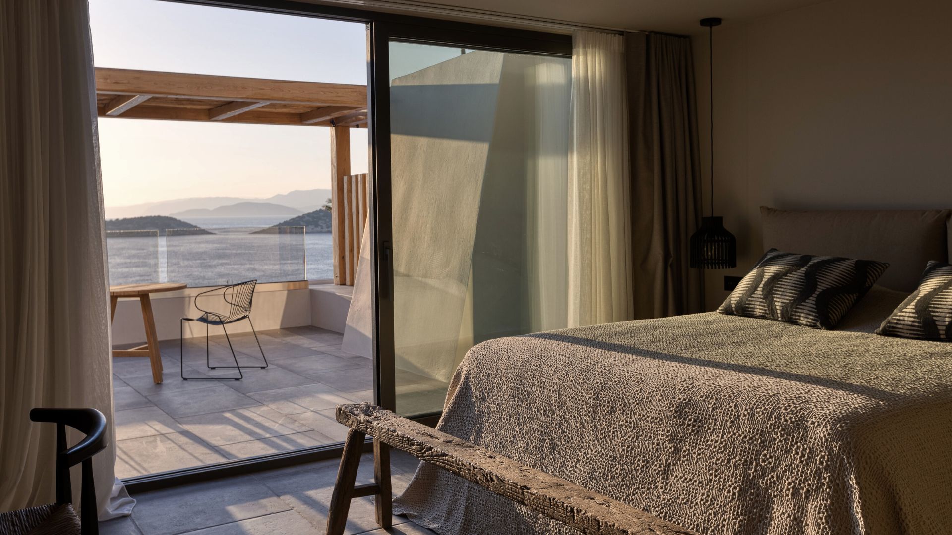 Sunrise Sea View Room - Luxury Accommodation in Crete