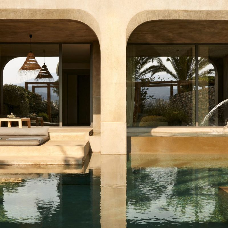 Waterfall Suite with Private Pool_HeroPhoto